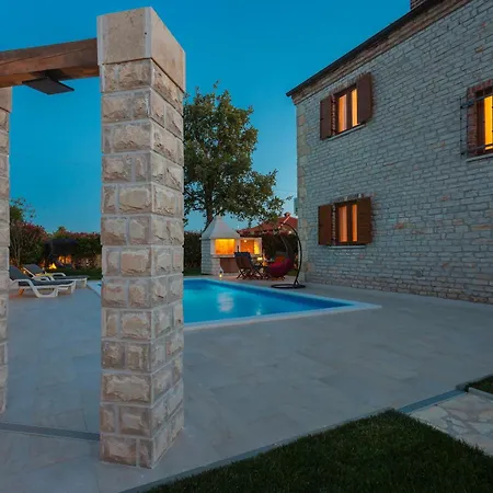 Villa La