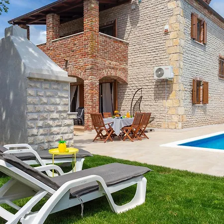 La Villa